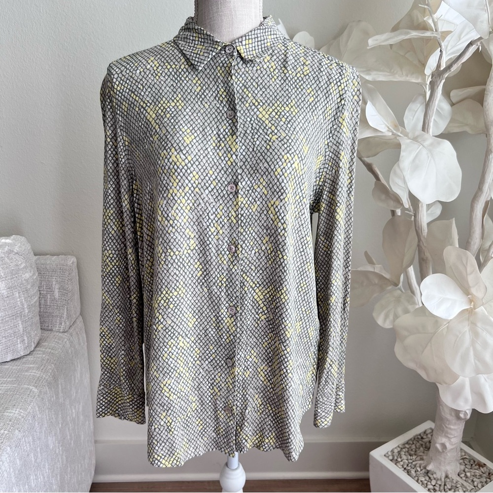 Equipment Femme Snake print Gray and Yellow  Button Front Long Sleeve Blouse
